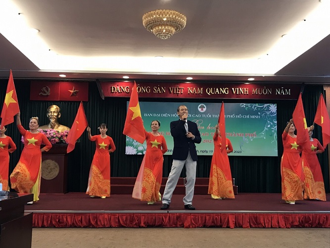 Sôi nổi, tưng bừng Liên hoan tiếng hát người cao tuổi TP Hồ Chí Minh năm 2023